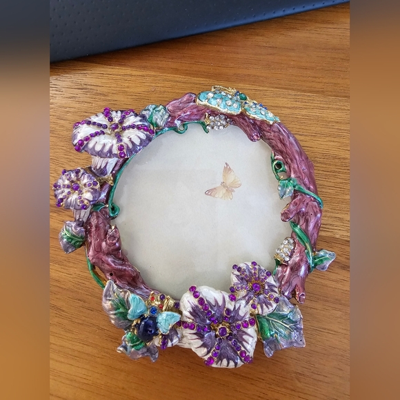Floral/Butterfly crystal Round Enameled Picture Frame 3.5 Photo Missing Parts - Picture 1 of 2